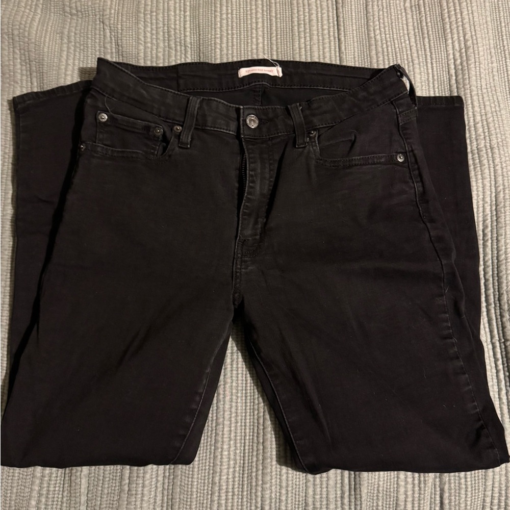 Signature by Levi Strauss women’s Black high-waisted Jeans